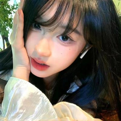 关于她的二三事
